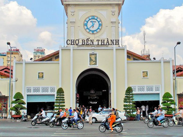 Quảng cáo biển bảng chợ ngoài trời