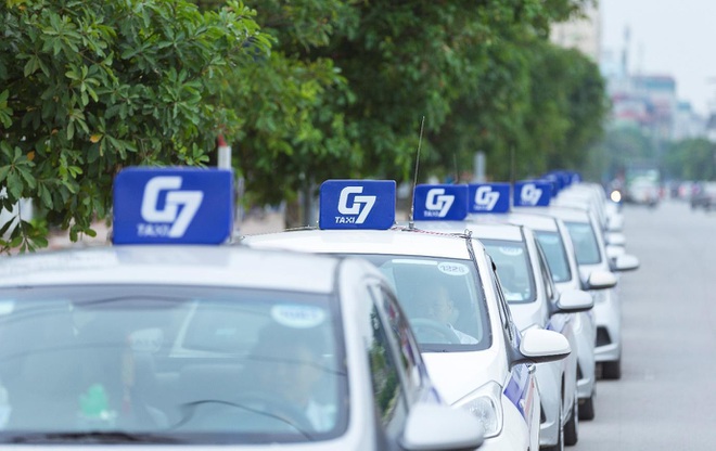 Quảng cáo trên taxi G7