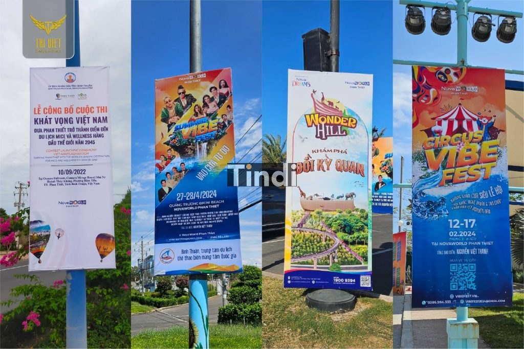 Phướn, băng rôn quảng cáo tận dụng khoảng thời gian chờ đèn đỏ, gia tăng tần suất tiếp cận khách hàng