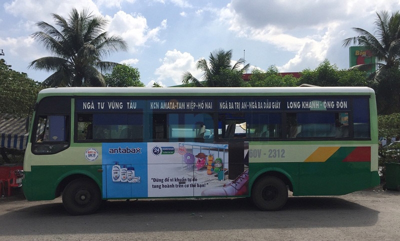 Các hình thức quảng cáo trên xe buýt phổ biến năm 2025 8 Các hình thức quảng cáo trên xe buýt tại Đồng Nai của Tràng Vị Khang. Ảnh: Internet
