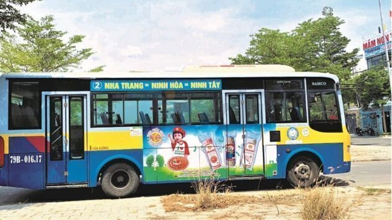 Quảng cáo xe buýt tại Nha Trang – Thu hút khách du lịch hiệu quả 7 Quảng cáo xe buýt tại Nha Trang trở thành xu hướng truyền thông ngoài trời (OOH) nổi bật