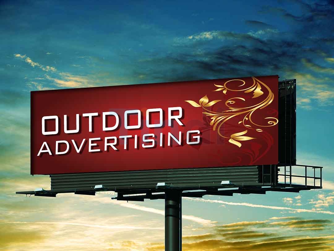 Biển quảng cáo ngoài trời (OOH – Out of Home Advertising)