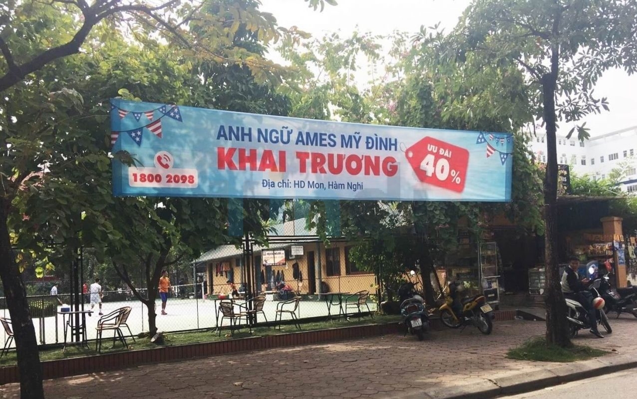 Quảng cáo phướn, băng rôn cho khai trương – sự kiện: Có nên làm không? 16 Treo phướn và băng rôn cho dịp khai trương là một trong những hình thực truyền thông OOH hiệu quả