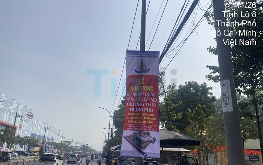 Dịch vụ treo phướn, phướn, băng rôn, banner quảng cáo tại TP.HCM 8 Dịch vụ treo phướn, băng rôn, banner quảng cáo tại TP.HCM là hình thức cung cấp giải pháp quảng cáo ngoài trời trọn gói