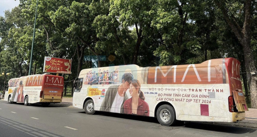 Liên hệ Tindi Media để cập nhật báo giá tổ chức chạy Luxury roadshow mới nhất