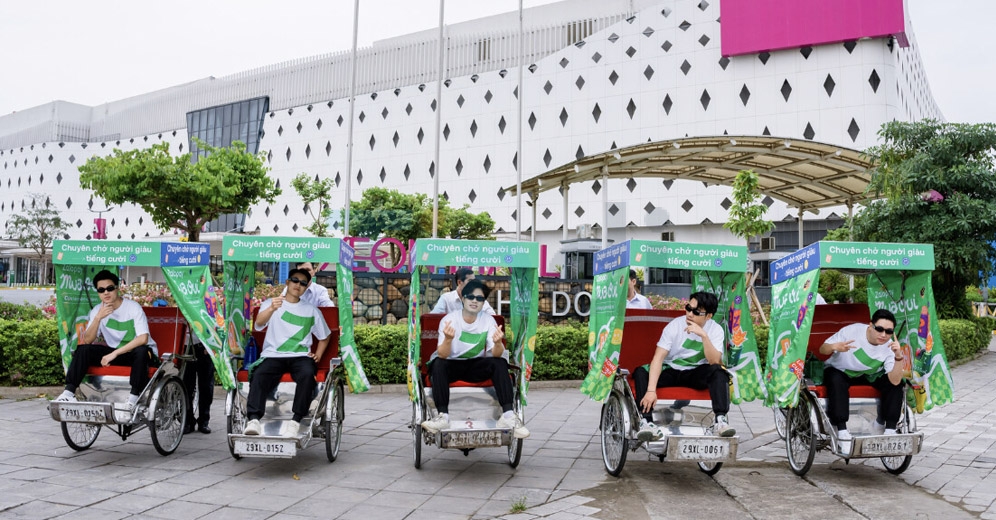 Dịch vụ tổ chức chạy Roadshow xích lô sáng tạo, ấn tượng | Báo giá & triển khai toàn quốc 21 Roadshow xích lô phát huy hiệu quả mạnh nhất tại các khu vực đông người, đặc biệt là trung tâm thành phố và điểm du lịch