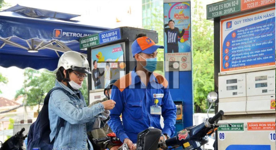 Dịch vụ quảng cáo tại cây xăng, trạm đổ xăng 2026 | Báo giá & triển khai toàn quốc 27 Hình ảnh quảng cáo sẽ lọt ngay vào tầm mắt của khách hàng khi đến trạm xăng