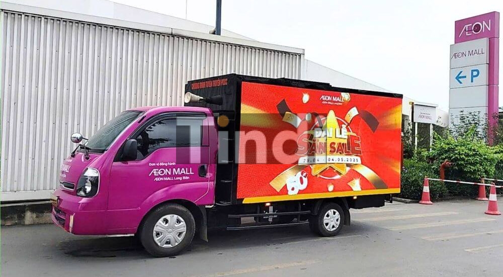 Roadshow LED Truck: Quảng cáo xe tải màn hình LED di động 13 Khả năng tiếp cận khách hàng tiềm năng của roadshow LED Truck là vô cùng tuyệt