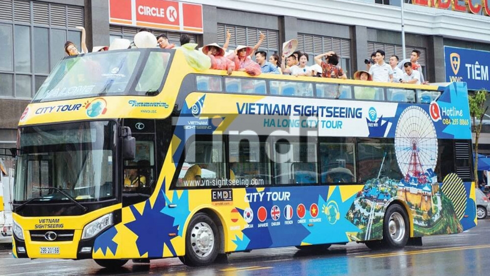 Roadshow xe buýt hai tầng ấn tượng về mặt thẩm mỹ và phát huy hiệu quả truyền thông cao