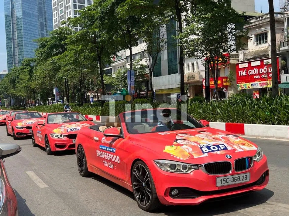 Roadshow siêu xe tôn vinh idol, quảng bá concert, ra mắt phim bom tấn đang là xu hướng viral mạnh