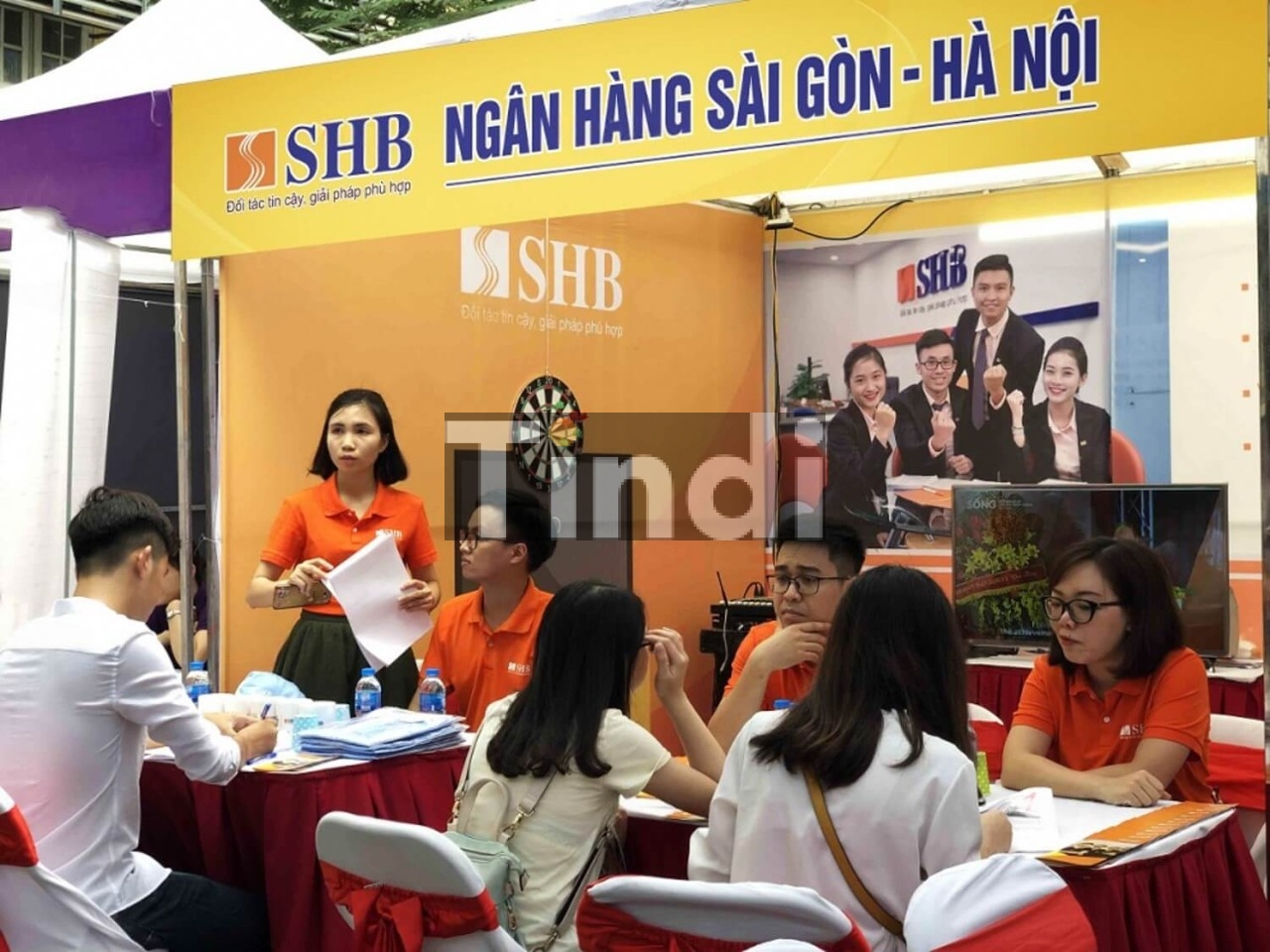 Booth activation tại trường đại học là hình thức campus marketing có tỷ lệ chuyển đổi cao nhất