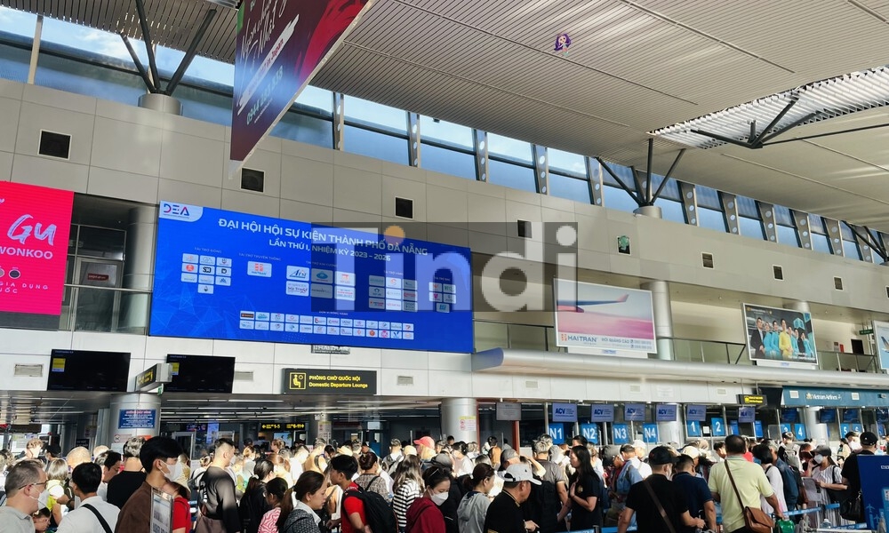 Hộp Đèn Lightbox Quảng Cáo Sân Bay: Ưu Điểm, Vị Trí Triển Khai & Báo Giá Trọn Gói 2026 8 Hộp đèn lightbox quảng cáo sân bay đảm bảo thông điệp quảng cáo luôn sáng rõ, sắc nét và nổi bật bất kể thời điểm nào trong ngày