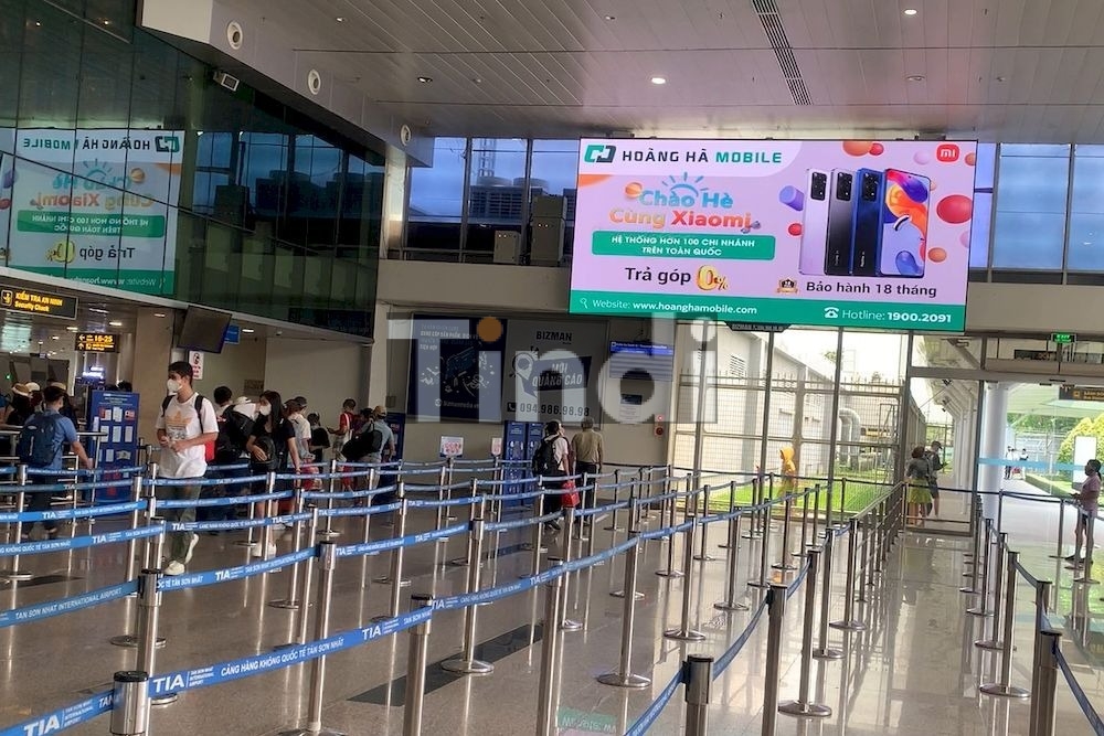 Hộp Đèn Lightbox Quảng Cáo Sân Bay: Ưu Điểm, Vị Trí Triển Khai & Báo Giá Trọn Gói 2026 12 Dịch vụ quảng cáo lightbox sân bay của Tindi Media giúp doanh nghiệp tiếp cận được khách hàng mục tiêu chất lượng cao